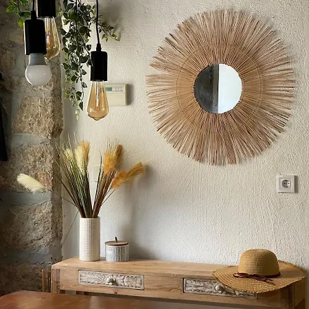 Prázdninový dům Toni By Botanica Traditional Stone House *