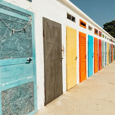 Toni By Botanica Traditional Stone House Prázdninový dům